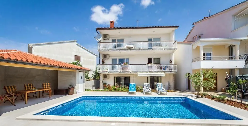 Villa Vista Pula Apartamento